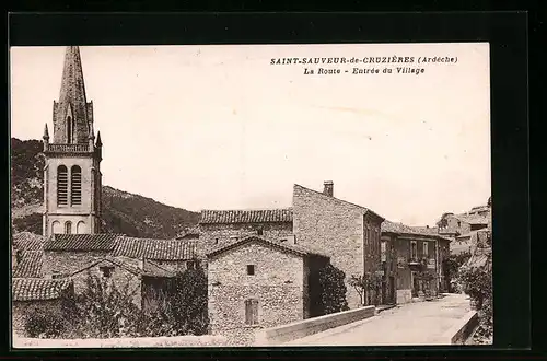 AK Saint-Sauveur-de-Cruzières, La Route, Entrée du Village