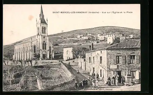 AK Saint-Marcel-les-Annonay, Vue sur l`Église et la Place