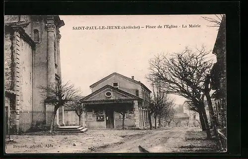 AK Saint-Paul-le-Jeune, Place de l`Eglise, La Mairie