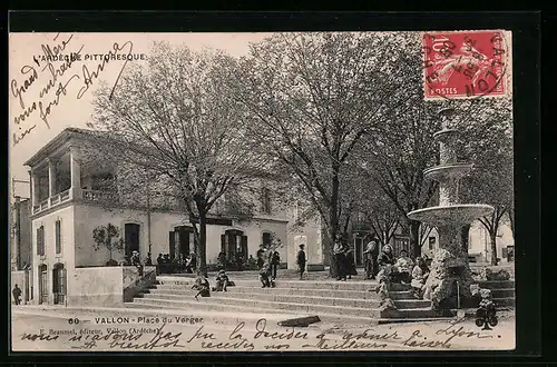 AK Vallon, Place du Verger