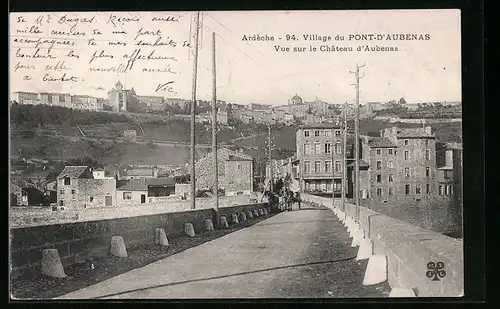 AK Pont-D`Aubenas, Village, vue sur le Chateau d`Aubenas