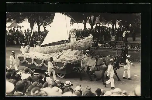 AK Montreux, Fête des Narcisses, Blumenboot