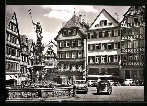 AK Tübingen, Marktplatz mit Brunnen