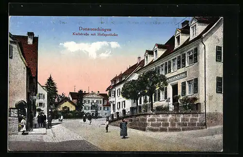 AK Donaueschingen, Karlstrasse mit Hofapotheke