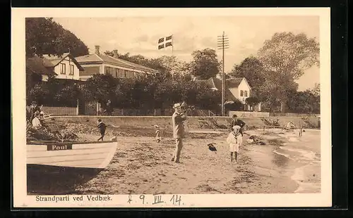 AK Vedbaek, Strandparti