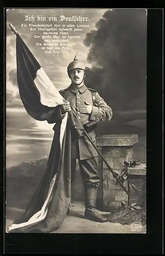 Foto-AK R & K / L Nr. 8273/5: Deutscher Soldat mit Flagge und Hand auf dem Herz