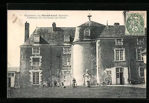 AK Grand-Lucé, Chateau du Corbuon, la Cour