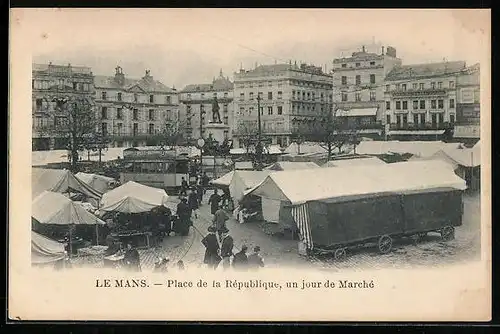 AK Le Mans, Place de la République, un jour de Marché