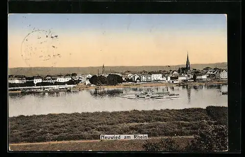 AK Neuwied am Rhein, Ortsansicht mit Dampfer