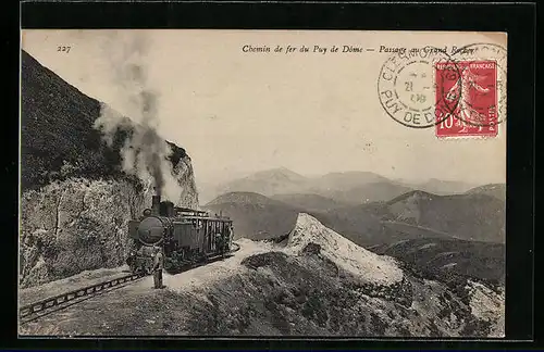 AK Puy-de-Dome, Chemin de fer du Puy-de-Dome-Passage au Grand Rocher