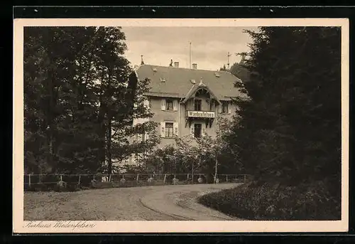 AK Wiedenfelsen, Schwarzwald-Hotel Wiedenfelsen, von der Strasse gesehen
