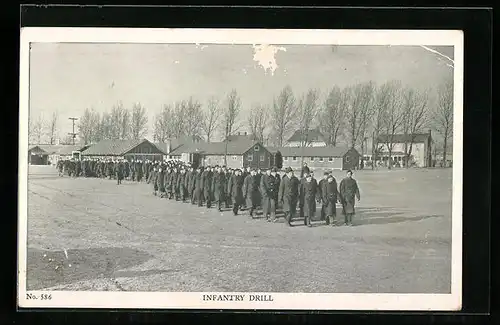 AK Infantry Drill, amerikanische Soldaten in der Kaserne