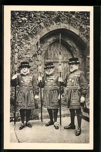 AK Tower of London, Yeoman Warders in State Dress