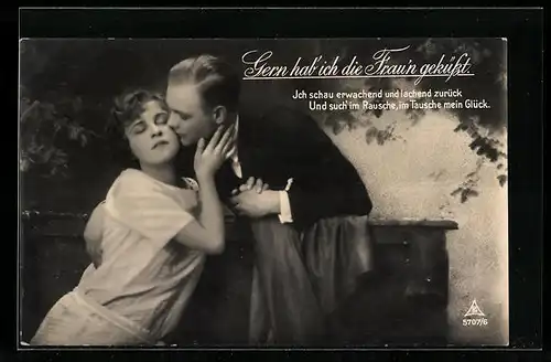 Foto-AK Photochemie Berlin Nr. 5707 /6: Mann gibt seiner Liebsten einen Kuss auf die Wange