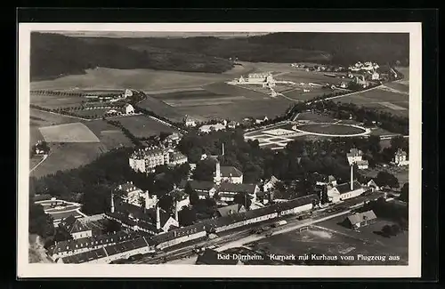 AK Bad Dürrheim, Kurpark mit Kurhaus vom Flugzeug aus