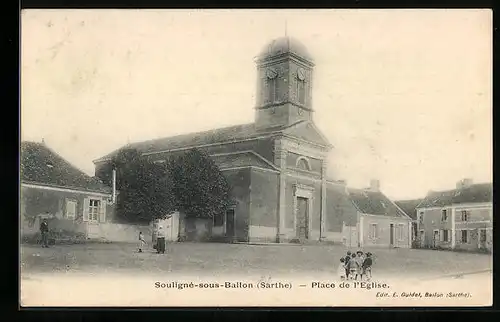 AK Souligné-sous-Ballon, Place de l`Eglise