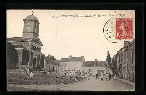 AK Souligné-sous-Ballon, Place de l`Eglise