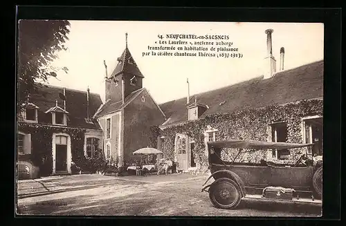 AK Neufchâtel-en-Saosnois, Les Lauriers, ancienne auberge transformee en habitation