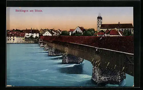 AK Säckingen am Rhein, Brücke am Rhein mit Häusern