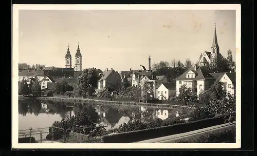 AK Waldsee, Ortspartie mit Gewässer und Kirche