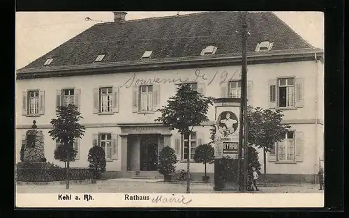 Foto-AK Kehl a. Rh., Rathaus und Litfasssäule