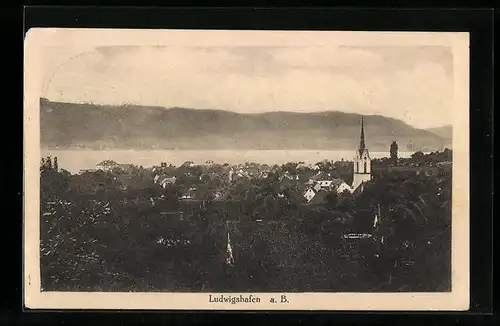 AK Ludwigshafen a. B., Ortsansicht mit Bodenseeblick