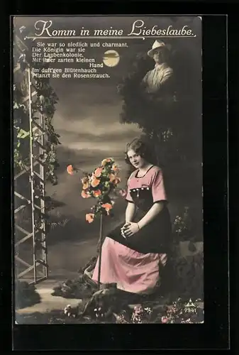 Foto-AK Komm in meine Liebeslaube, Fräulein am Rosenbusch, Geistererscheinung eines Mannes mit Blumenstrauss