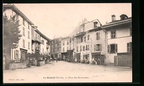 AK La Rochette, Place des Marronniers