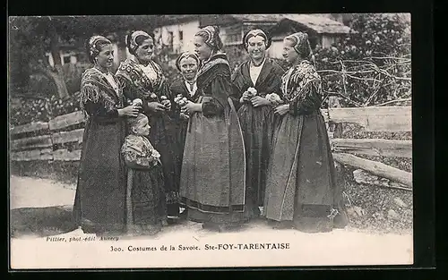 AK Ste-Foy-Tarentaise, Costumes de la Davoie