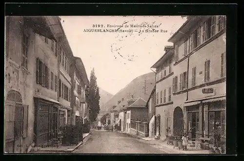 AK Aigueblanche, La Grande Rue