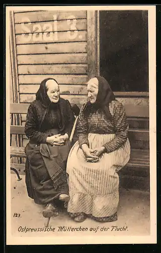 AK Ostpreussische Mütterchen auf der Flucht