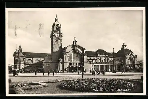 AK Wiesbaden, Blick von den Anlagen zum Hauptbahnhof