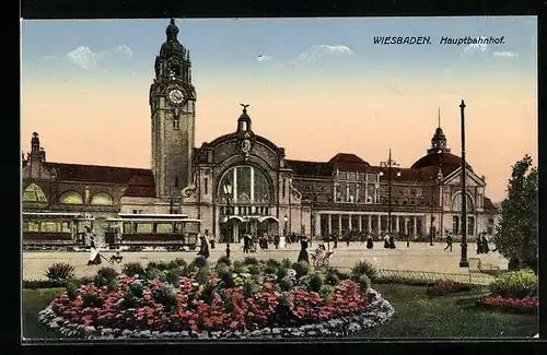 AK Wiesbaden, Hauptbahnhof mit Strassenbahn