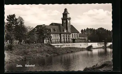 AK Zeitz, Blick vom Fluss auf das Bahnhofsgebäude