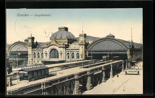 AK Dresden, Hauptbahnhof und Strassenbahn