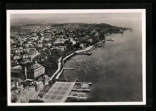 AK Kiel, An der Wasserallee mit Schloss, Universität und Instituten vom Flugzeug aus