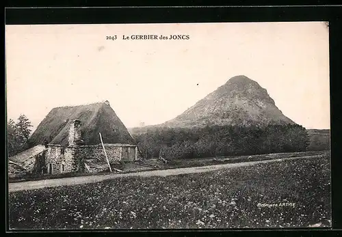 AK Le Gerbier des Joncs, Steinhütte und Berg