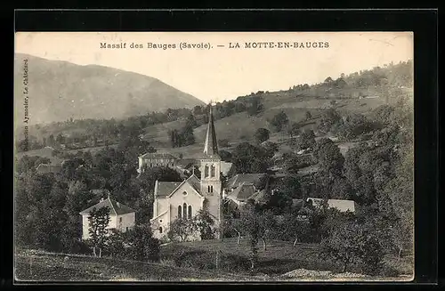 AK La Motte-En-Bauges, Massif des Bauges, L`Eglise