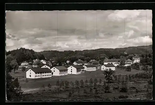 AK Isny im Allgäu, Blick auf die Fürstliche Waldburg Zeilsche Schlossgut und Kurverwaltung Neustrauchburg