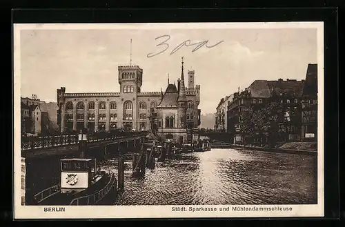 AK Berlin, Städt. Sparkasse und Mühlendamm mit Schleuse