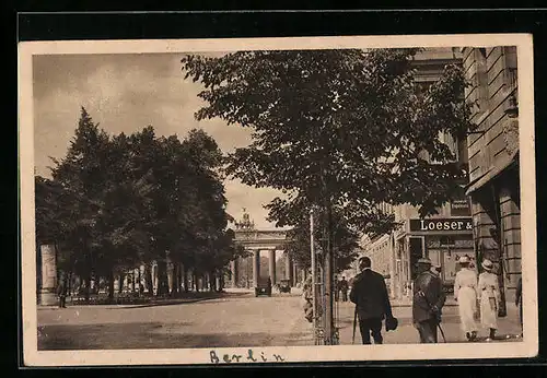 AK Berlin, Unter den Linden mit Brandenburger Tor