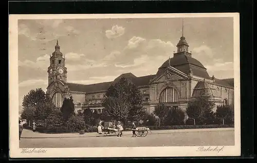 AK Wiesbaden, Blick zum Bahnhof