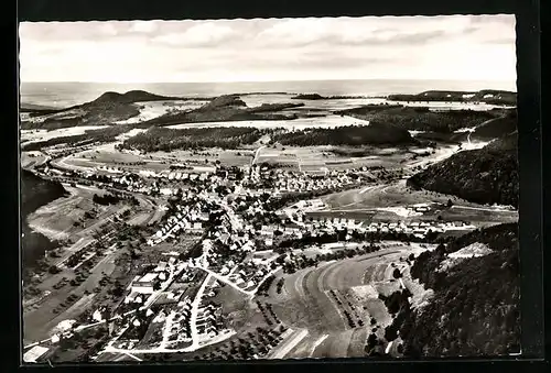 AK Pfeffingen Kr. Balingen /Schwäb. Alb, Totalansicht vom Flugzeug aus