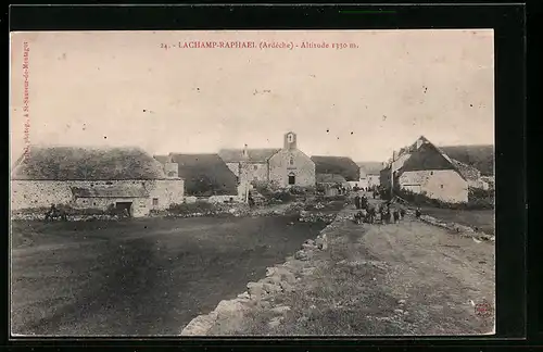 AK Lachamp-Raphael, Vue Générale