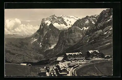 AK Kl. Scheidegg, Gesamtansicht mit Bahnhof und Wetterhorn
