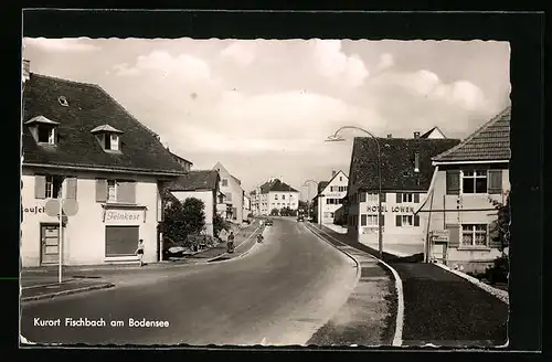 AK Fischbach / Bodensee, Ortsansicht mit Hotel Löwen