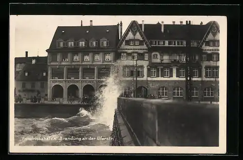 AK Friedrichshafen a. B., Brandung an der Uferstr.