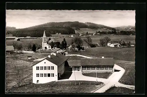 AK Isny / Allgäu, Jugendherberge Georg-Sulzberger-Heim mit Kirche und Umgebung