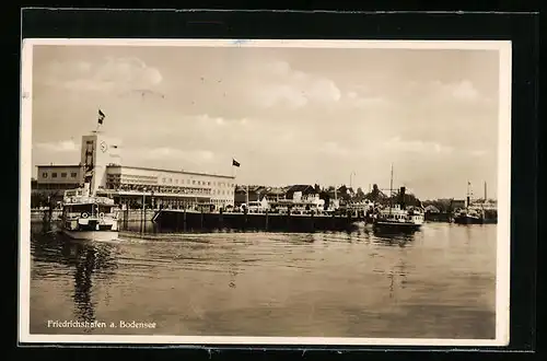 AK Friedrichshafen a. B., Hafenbahnhof