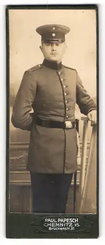 Fotografie Paul Papesch, Chemnitz i. S., Brückenstrasse 31, Soldat des IR 181 in Uniform